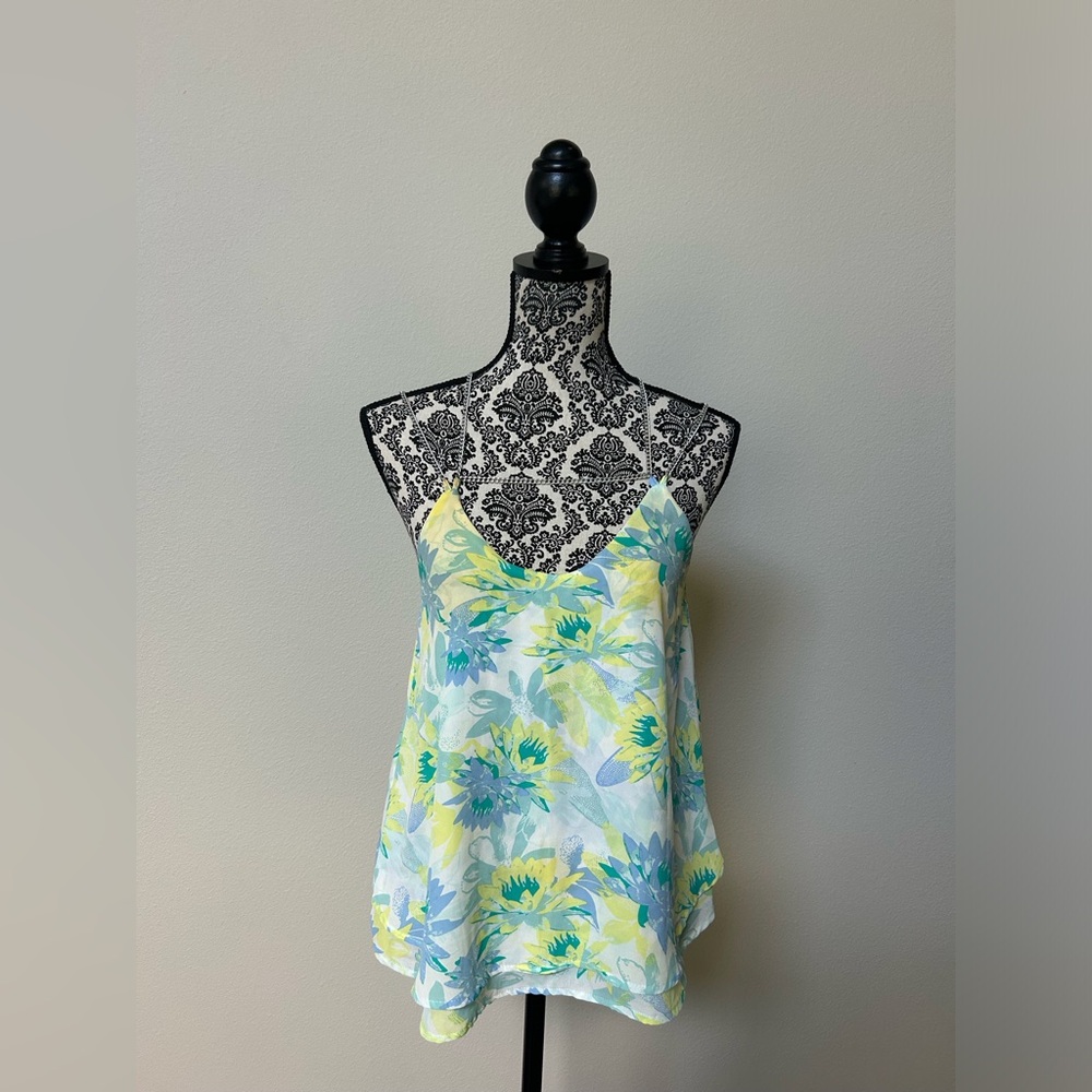 Now Floral Print Women's Top Size 10